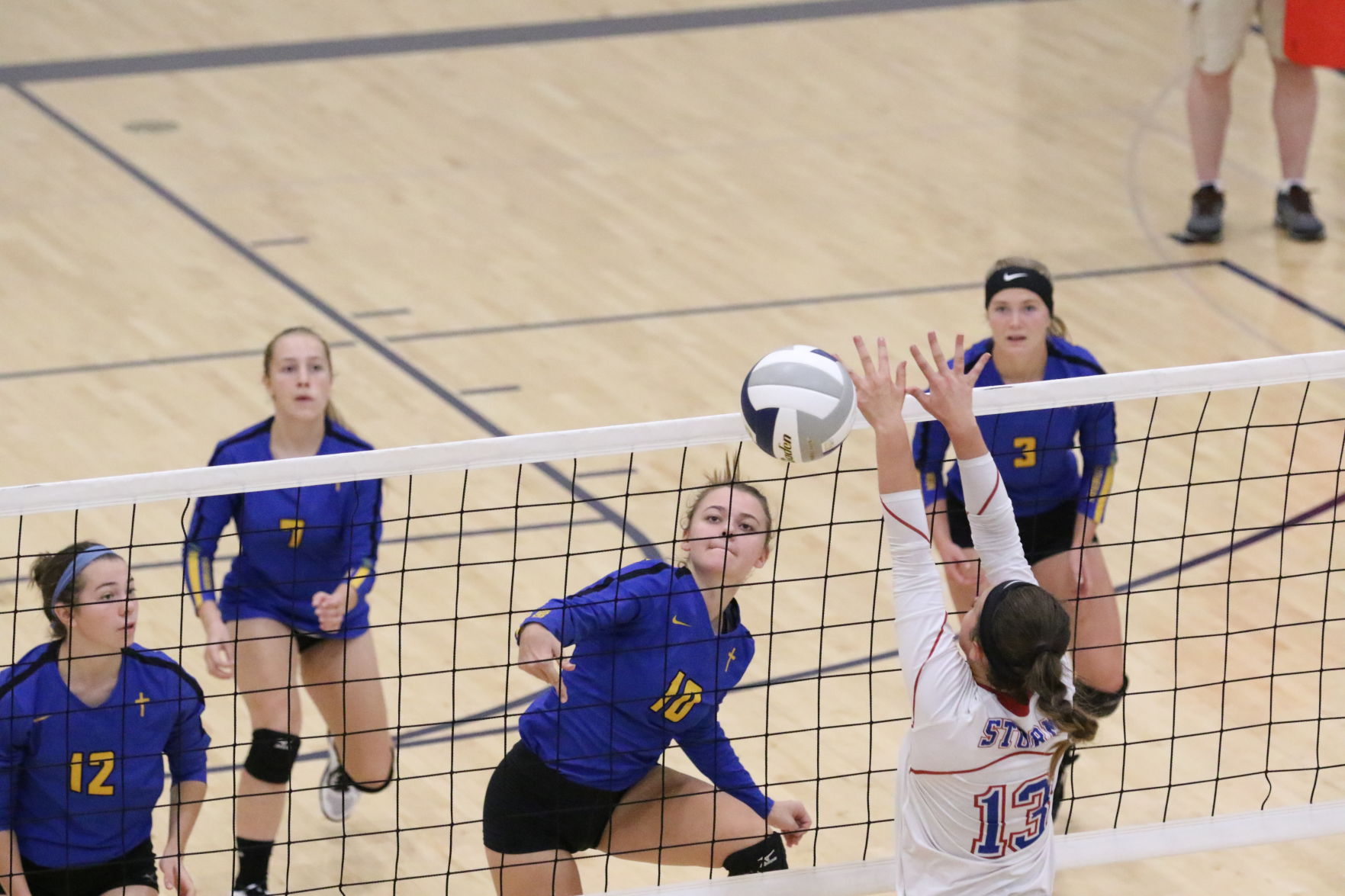 Volleyball (77).JPG